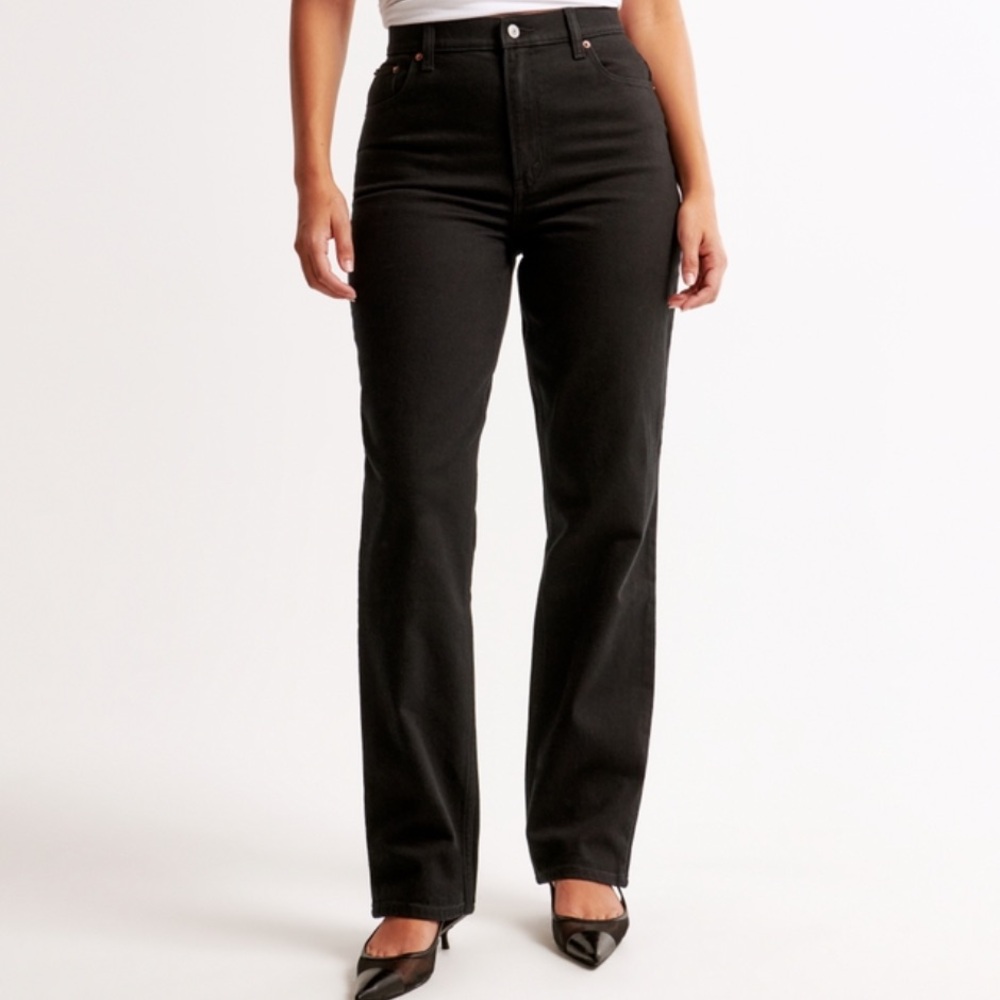 Abercrombie Curve Love 90s Straight Ultra High Rise